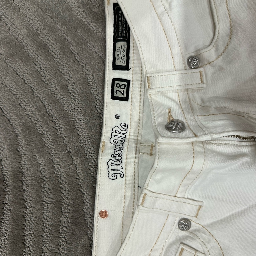 Miss Me Jeans - Picture 5 of 5